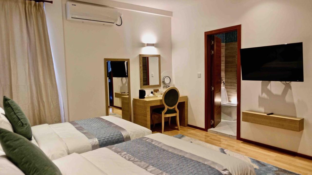 Zero Degree Residence Fuvahmulah Exterior foto